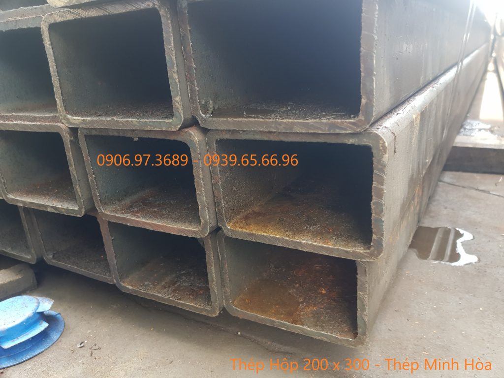 thép hộp chữ nhật 200 x 300