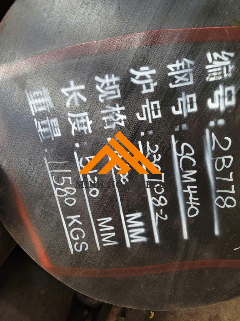 Thép rèn SCM440 Phi 600