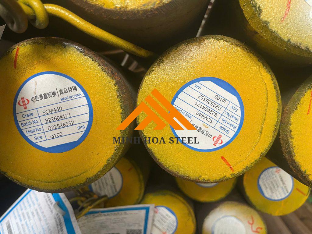 Thép tròn đặc SCM440 Phi 100
