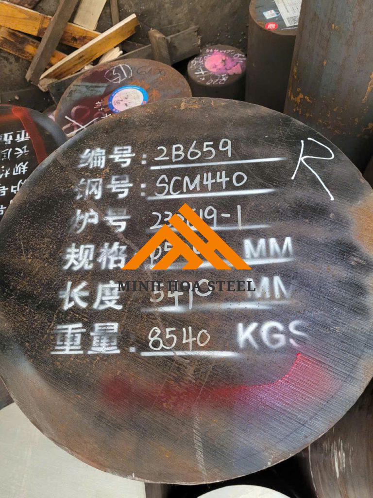 Thép tròn đặc SCM440 phi 500